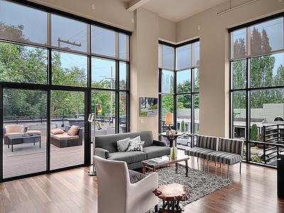 Hot Property: Urban Penthouse – S E A T T L E I T E