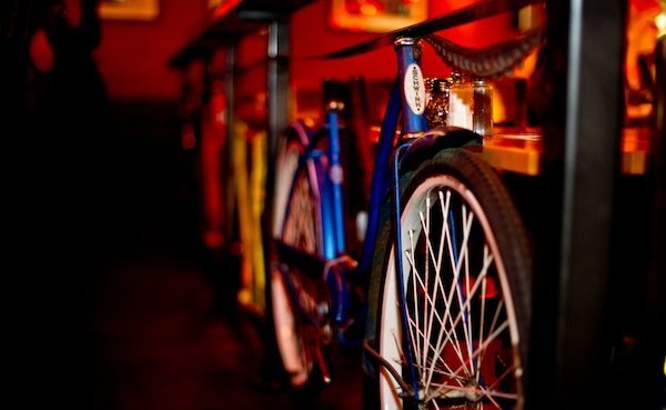 Belltown Pizza features a 21+ bar, with the rest of the restaurant all ages. 