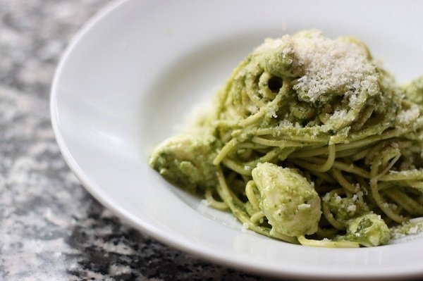 Basil Pesto Spaghettini. Photo by Jennifer Liu. 