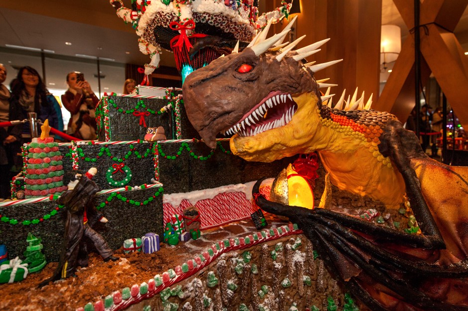 gingerbread_2016_spike_2752