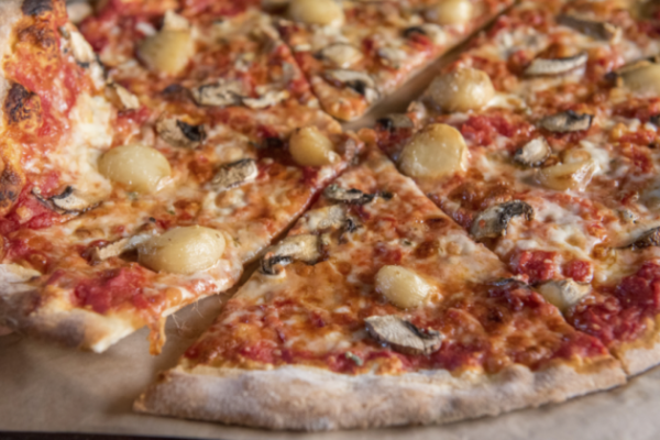 Secret-Roasted-Garlic-Pizza-from-Humble-Pie-for-Caviar-630x420
